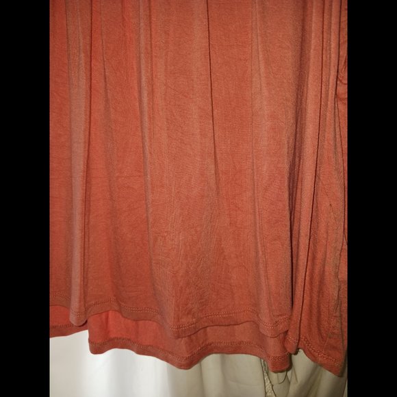 Torrid embroidered tank top Plus Size 1X - Picture 3 of 11